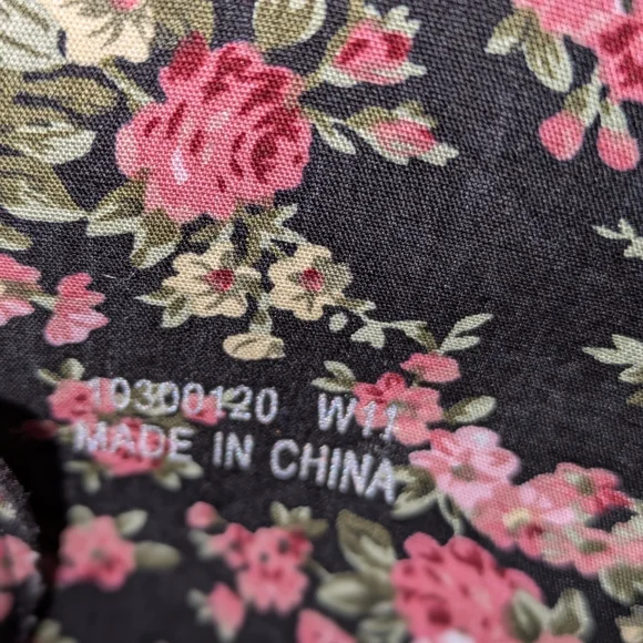 Hot Topic Black floral lined combat boots women's 11 - Picture 6 of 9